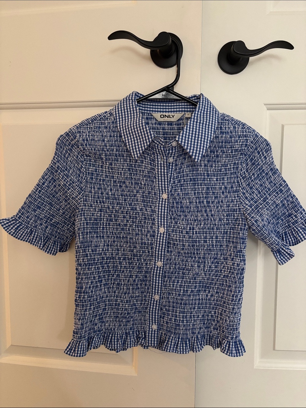 ONLY Blue Gingham-Trim Button Front Short Sleeve Top